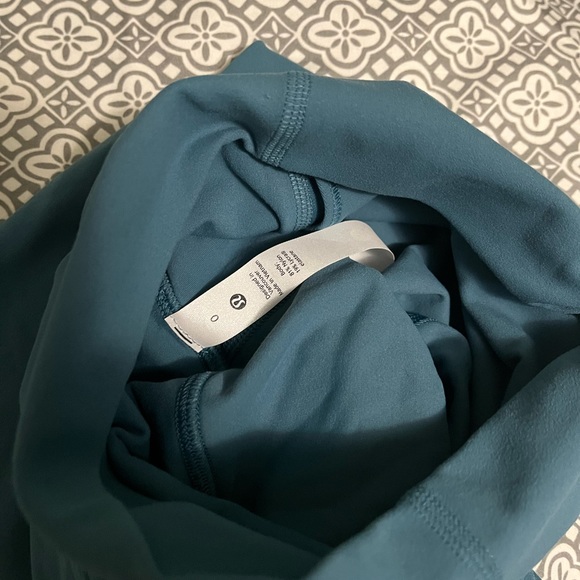 Lulu biker shorts - Picture 2 of 4